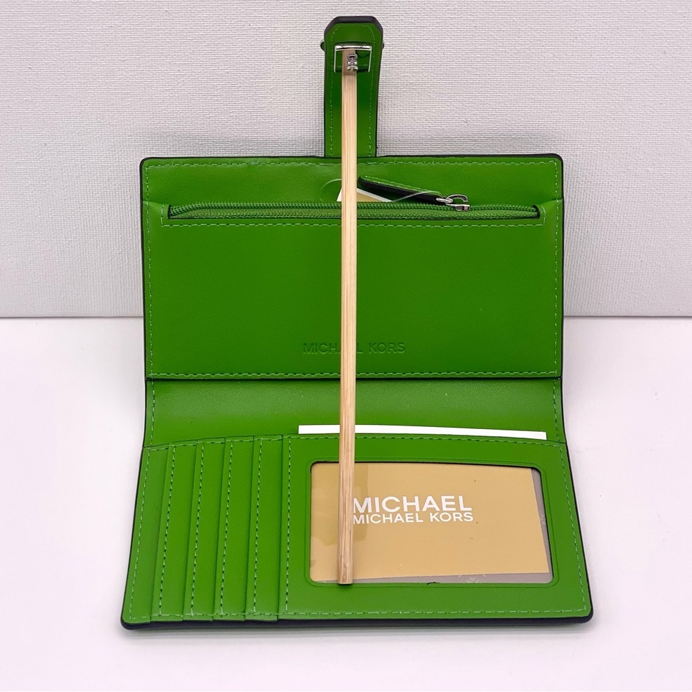 Michael Kors GREENWICH Medium Bifold Wallet Jungle Green - Picture 4 of 11